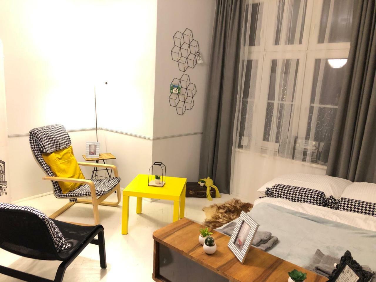 Luxury Retro Apartment, City Center, Wifi Krakow Exterior photo